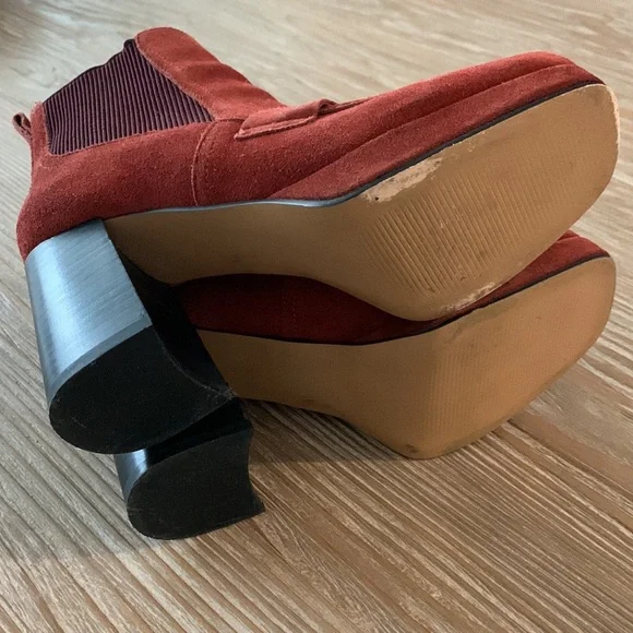 Steve Madden Suede Ankle Boots - Picture 11 of 12